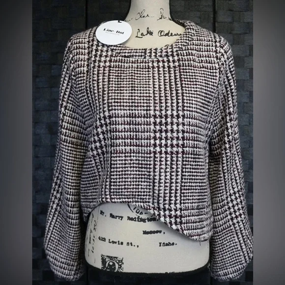 Line & Dot- Wool Blend Tweed Top and Skirt Set - Picture 5 of 8